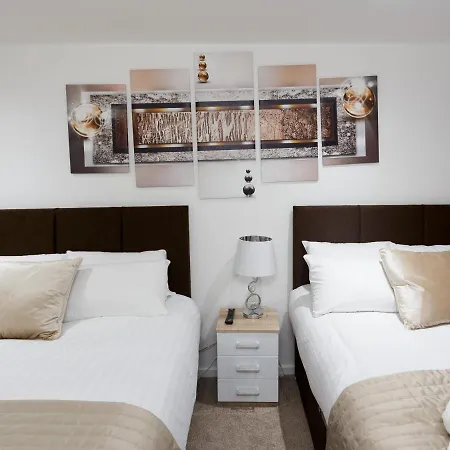 Live In Sky Penthouse