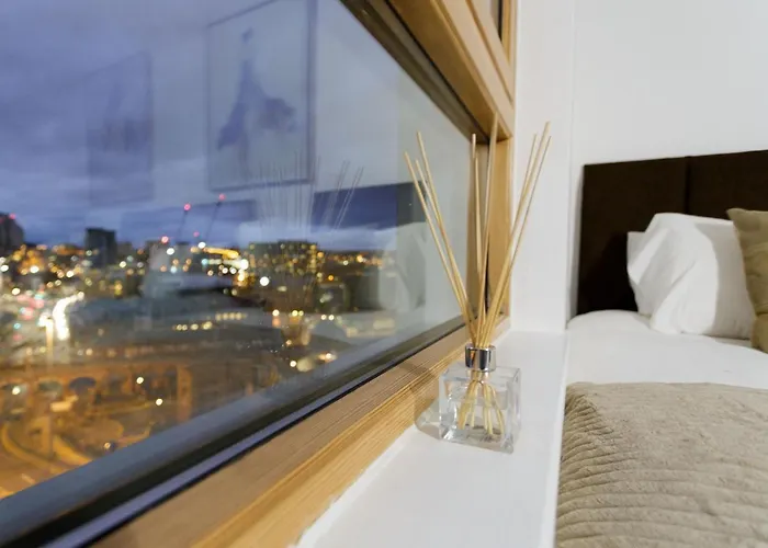 Live In Sky Penthouse